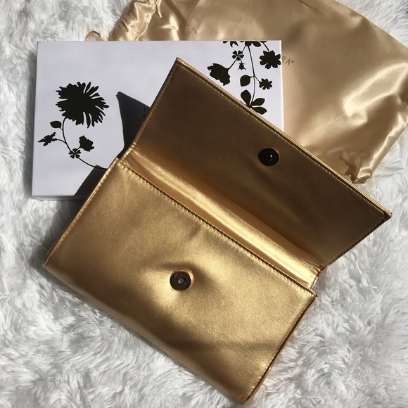 Pandora limited edition gold clutch - Picture 3 of 3